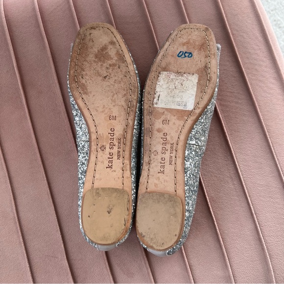 kate spade silver glitter ballet flats with bow and gold medallion - Picture 4 of 7